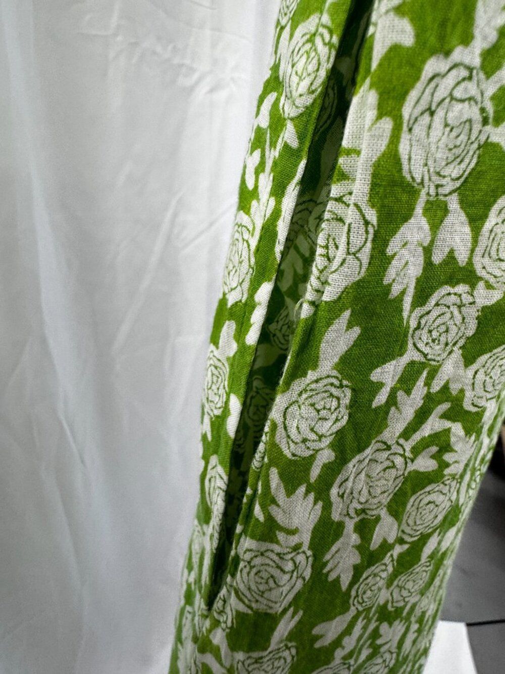 Olivia James the Label Green & White Floral Tiered Cottagecore Midi Dress Sz XS - Picture 12 of 16